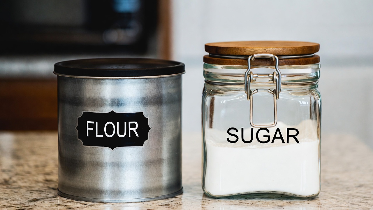 best canisters for flour and sugar